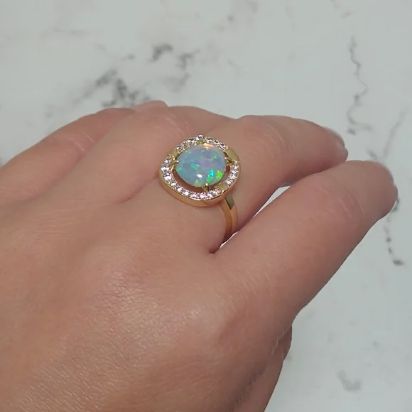 Elegant Gold Opal Ring with Diamond Accents - Picture 6 of 14